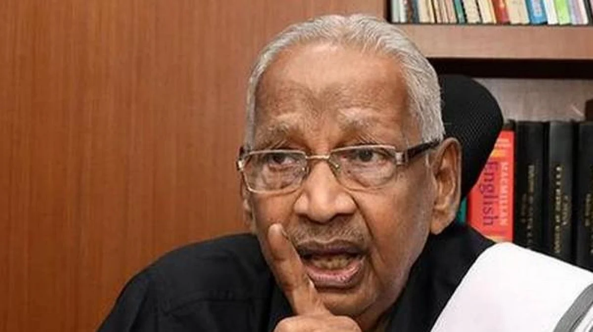`சமூகநீதியின் அடிவேரை வெட்டுகிறது மத்திய அரசு'
