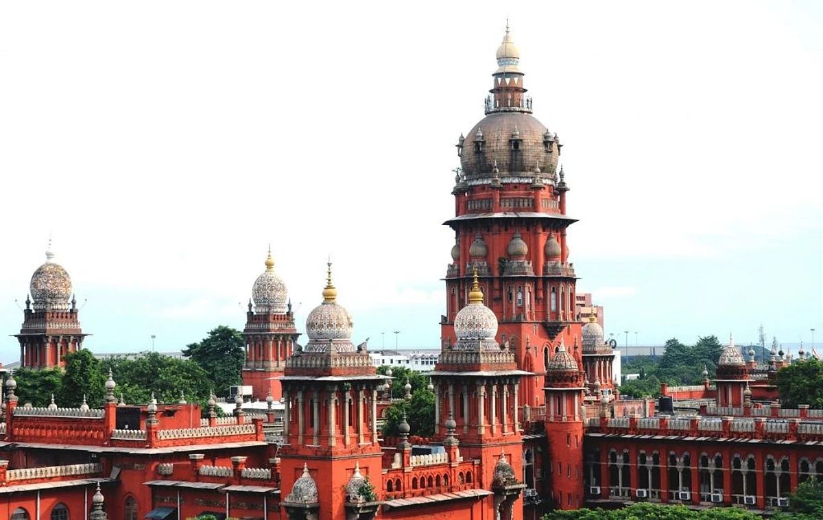 நகைக்கடன் தள்ளுபடி விவகாரம்: தமிழக அரசு பதில் அளிக்க உத்தரவு