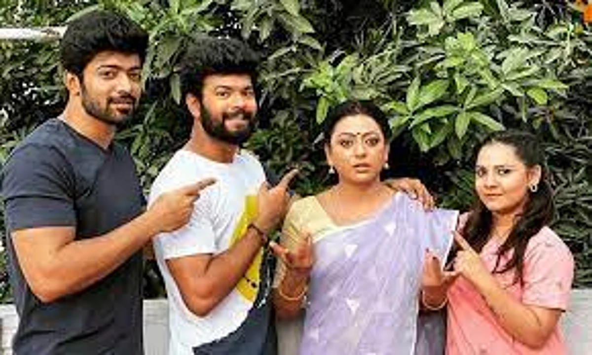 ரசிகர்களை சந்திக்கும் ‘பாக்கியலட்சுமி’ சீரியல் குழு!