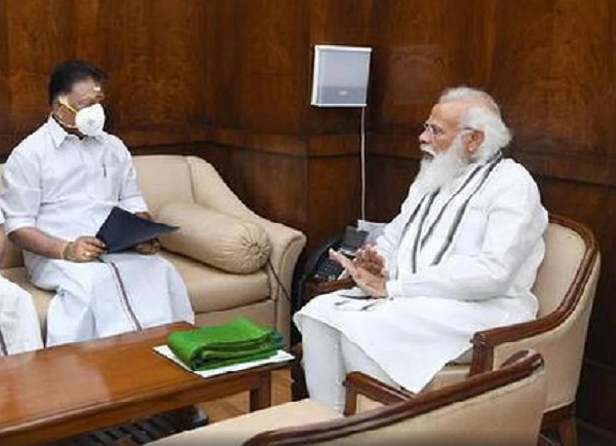 `மக்களின் இதயங்களை வென்றுவிட்டார் மோடி'