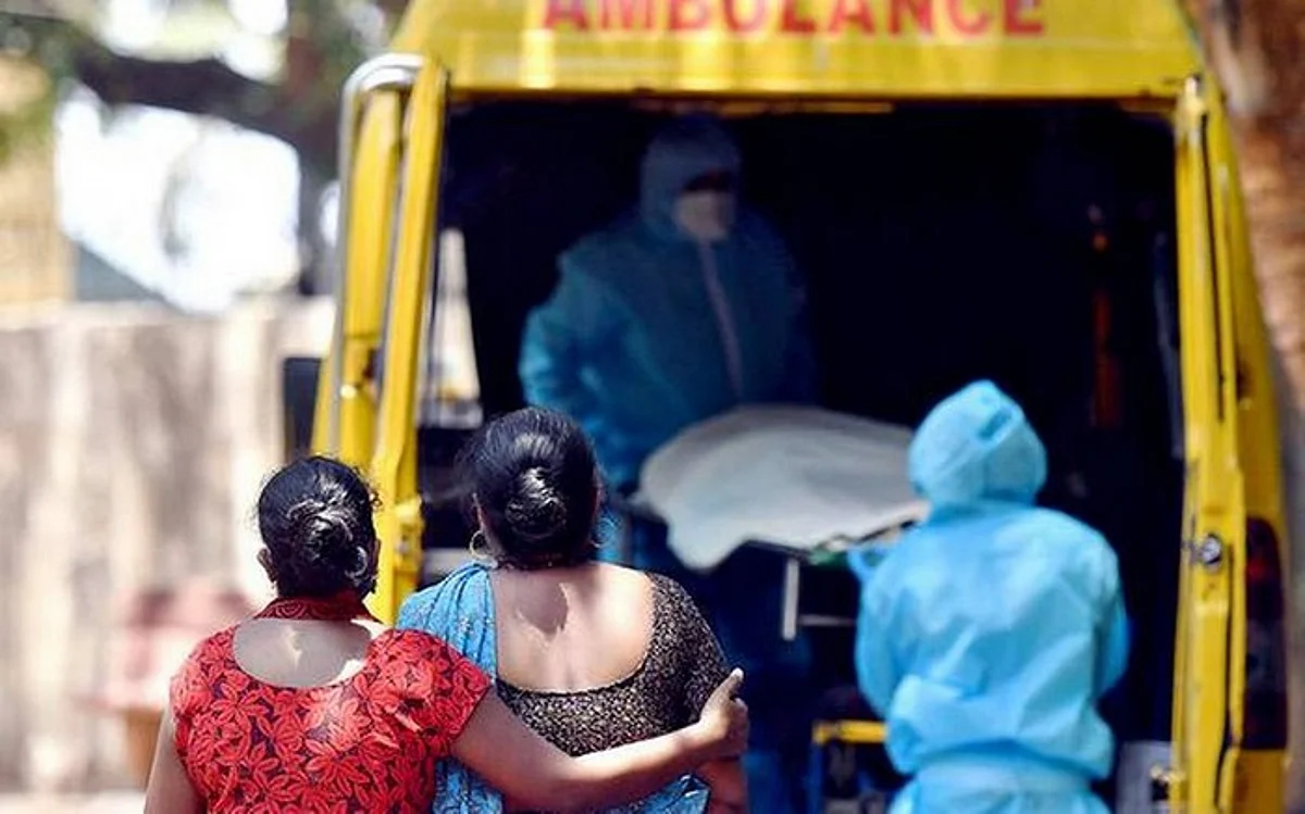 இந்தியாவில் ஒரே நாளில் கரோனாவுக்கு 4,100 பேர் மரணம்: காரணம் என்ன?