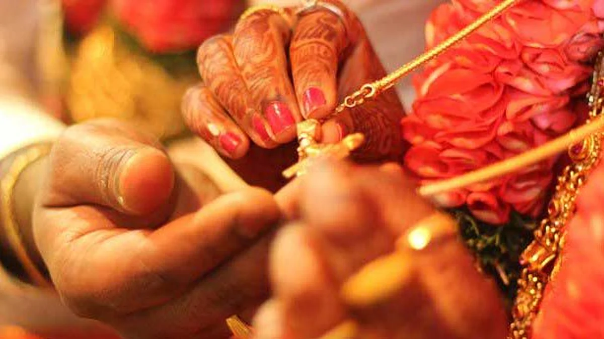 பெண்களின் திருமணக் கனவை சிதைக்கும் அறிவிப்பா?
