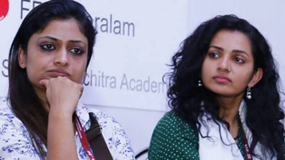 பாலியல் வழக்கில் சிக்கிய இயக்குநருக்கு எதிராக பெண்கள் அமைப்பு