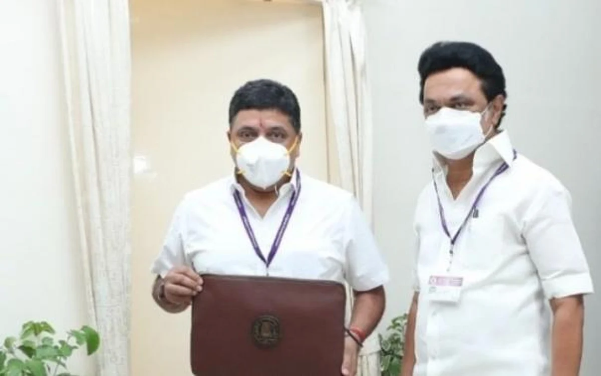 உயர்கல்விக்கு கைகொடுக்க அறிவு சார் நகரம் திட்டம்#TNBudget2022