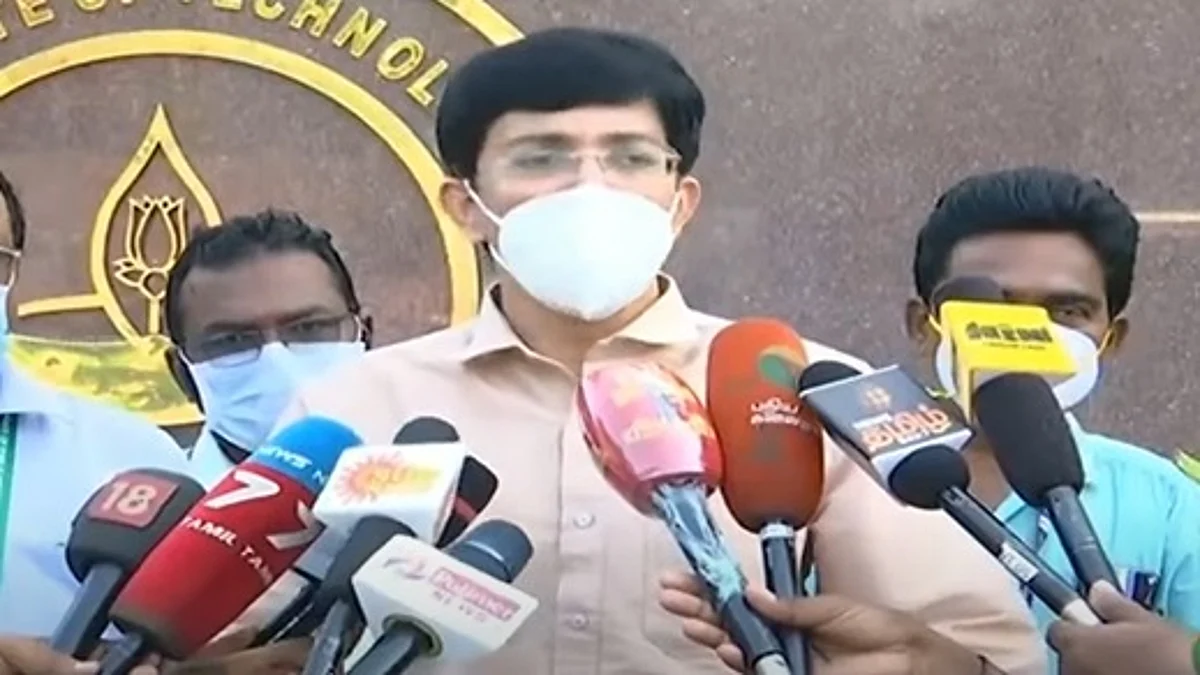 `வதந்தி, நம்பாதீங்க, அலட்சியமா இருக்காதீங்க'- ராதாகிருஷ்ணன்