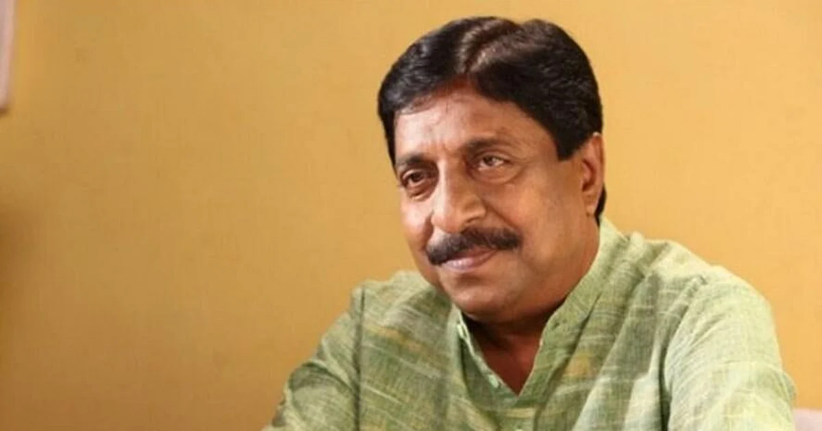 பிரபல நடிகர் மருத்துவமனையில் அனுமதி: தீவிர சிகிச்சை