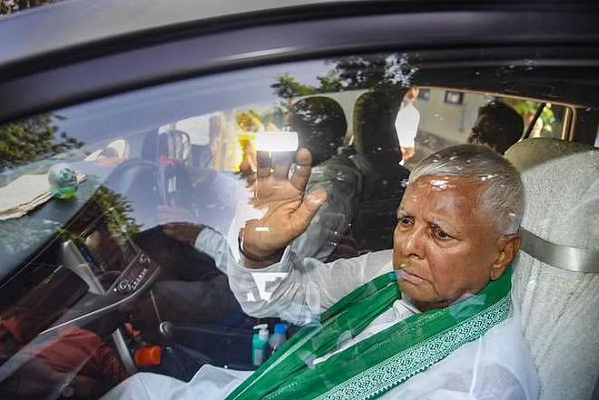 லாலுவுக்கு ஜாமீன்: ஜார்க்கண்ட் உயர் நீதிமன்றம் உத்தரவு