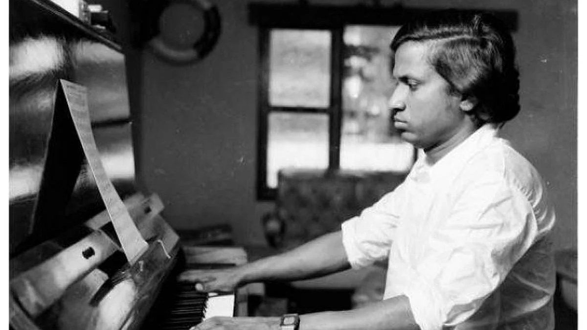 இளையராஜாவுக்கு விதிக்கப்பட்ட தடை: இசை நிறுவனங்களுக்கு உயர் நீதிமன்றம் நோட்டீஸ்!