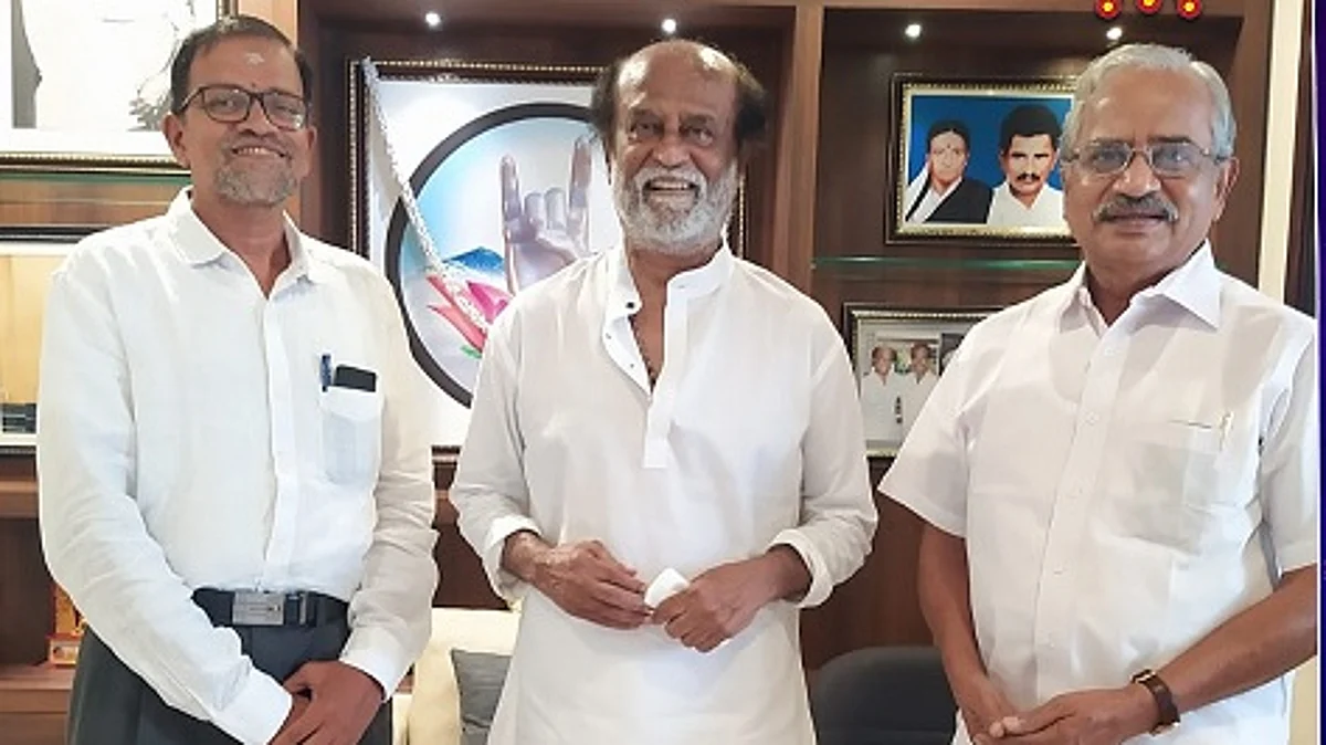 ஓராண்டுக்கு பிறகு ரஜினியுடன் தமிழருவி மணியன் திடீர் சந்திப்பு!- என்ன காரணம்?