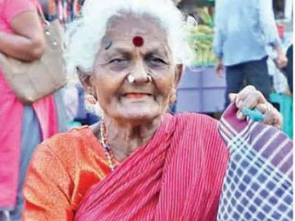 வடிவேலுவுடன் படத்தில் கலக்கிய பழம் பெரும் நடிகை ரங்கம்மா பாட்டி காலமானார்