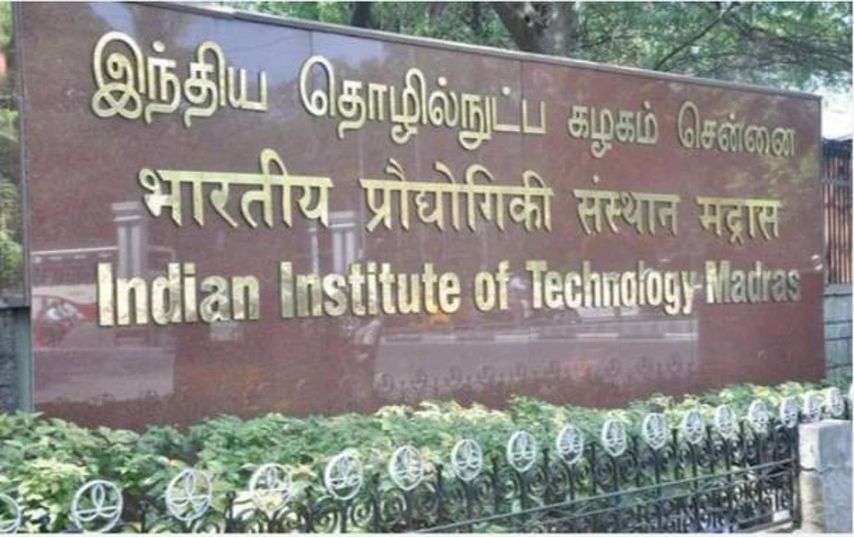 10 பேர் பாதிப்பு: ஐஐடி மாணவர்களை அச்சுறுத்துகிறது கரோனா