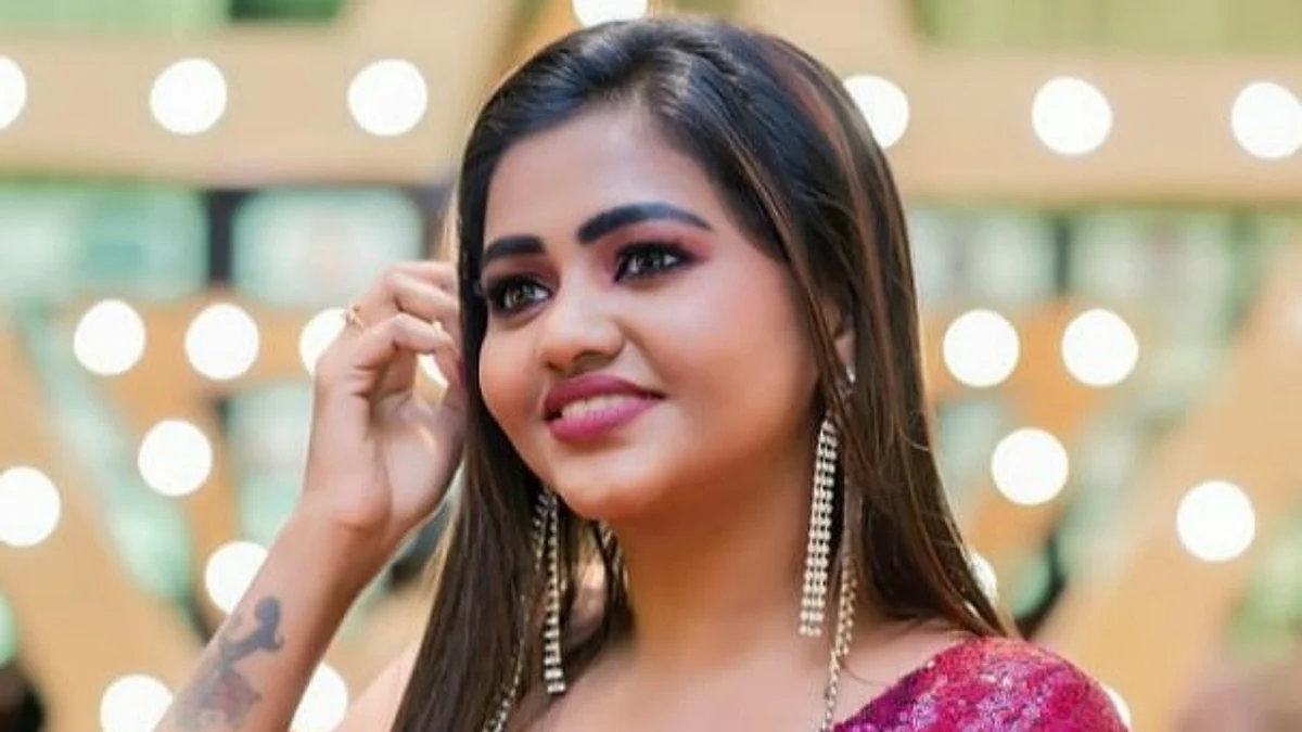 `உதவி கேட்பாங்க, ஏமாந்து போகாதீங்க'- மோசடி கும்பலால் அலர்ட்டான நடிகை ஷாலு ஷம்மு