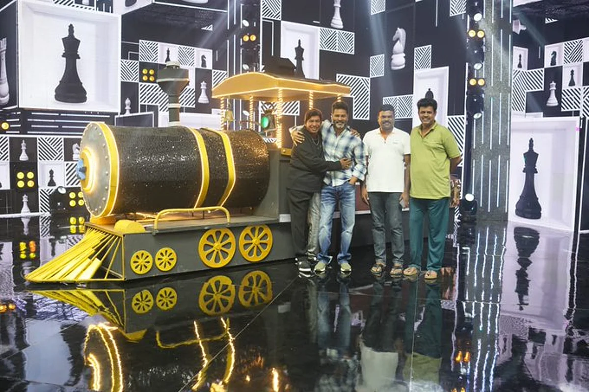 வடிவேலு- பிரபு தேவா வைரல் வீடியோ: சந்திப்பு பின்னணி என்ன?