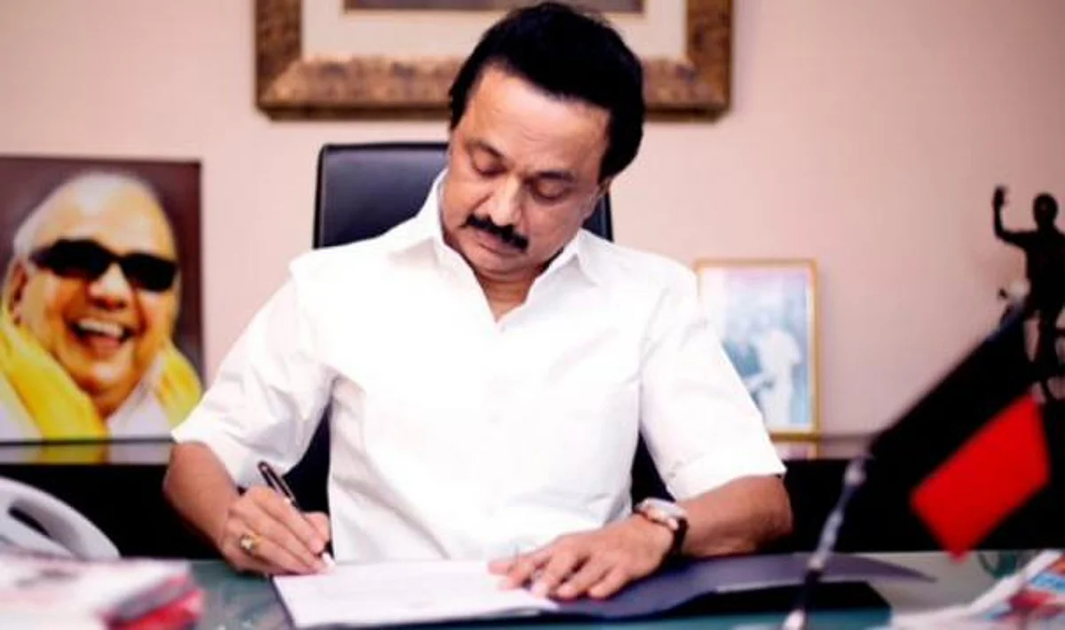 கொழும்புவிற்கு காய்கறி, மருந்து
அனுப்ப அரசு தயாராக இருக்கிறது!