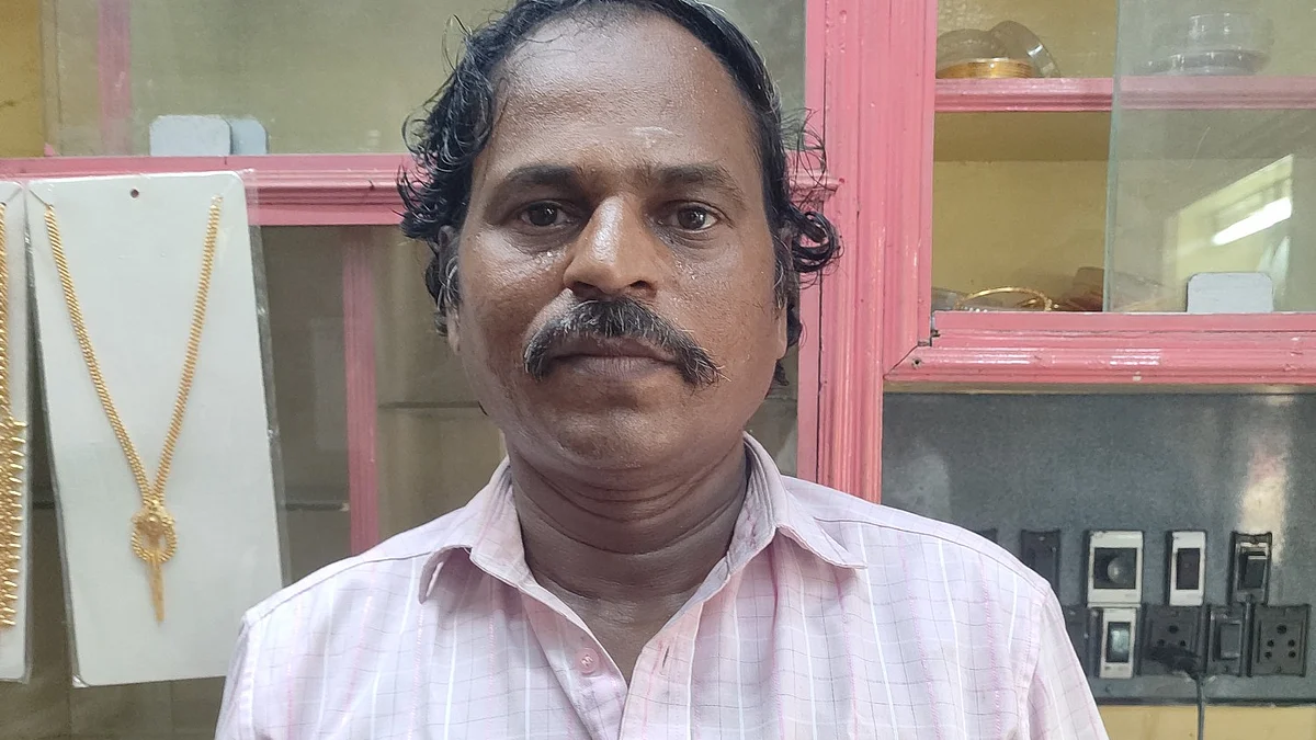 கியாஸ் அடுப்பு வேகத்தில் ஒரு விறகடுப்பு!