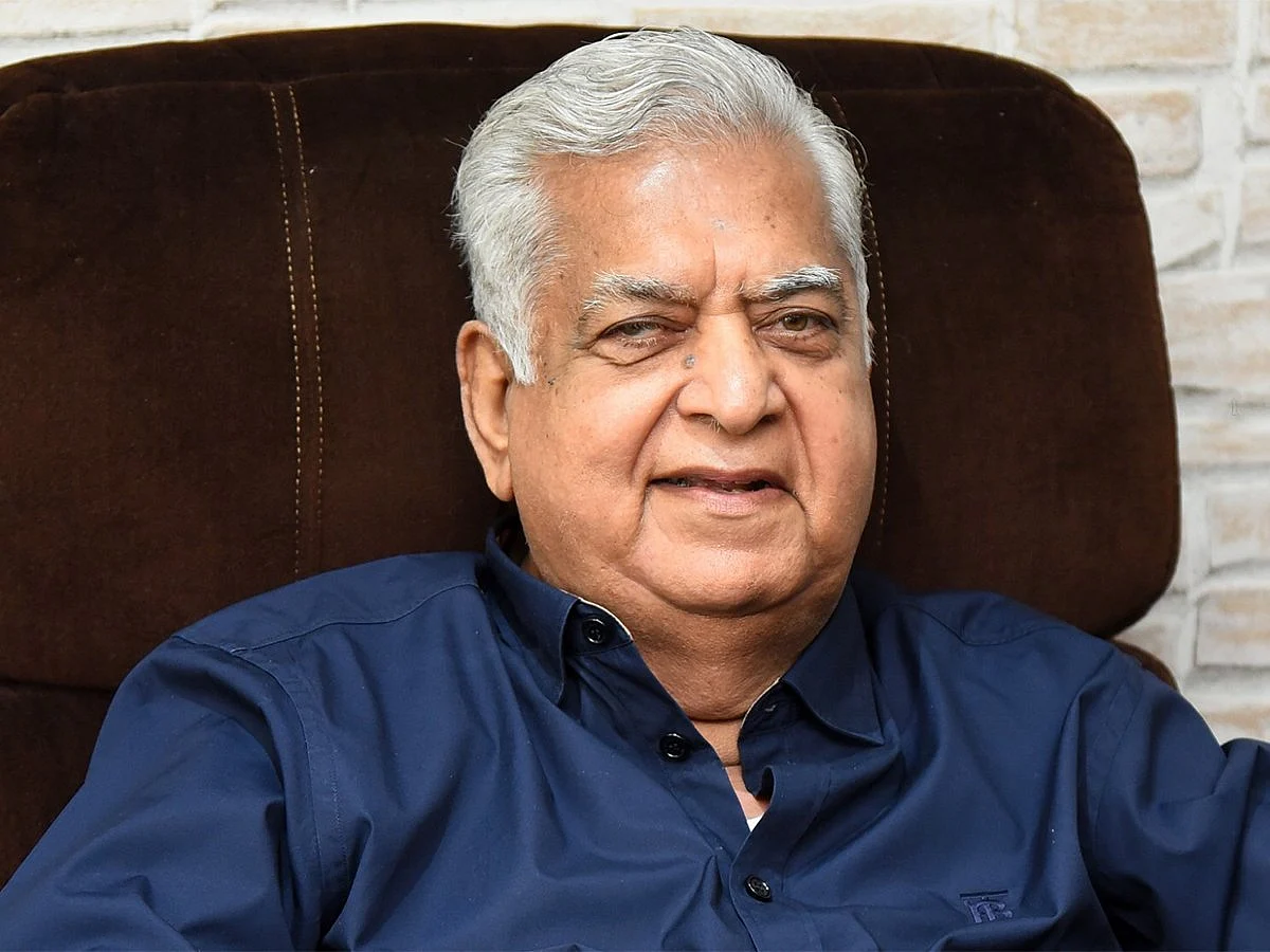 தனுஷ், சிவகார்த்திகேயன் பட தயாரிப்பாளர் திடீர் மறைவு