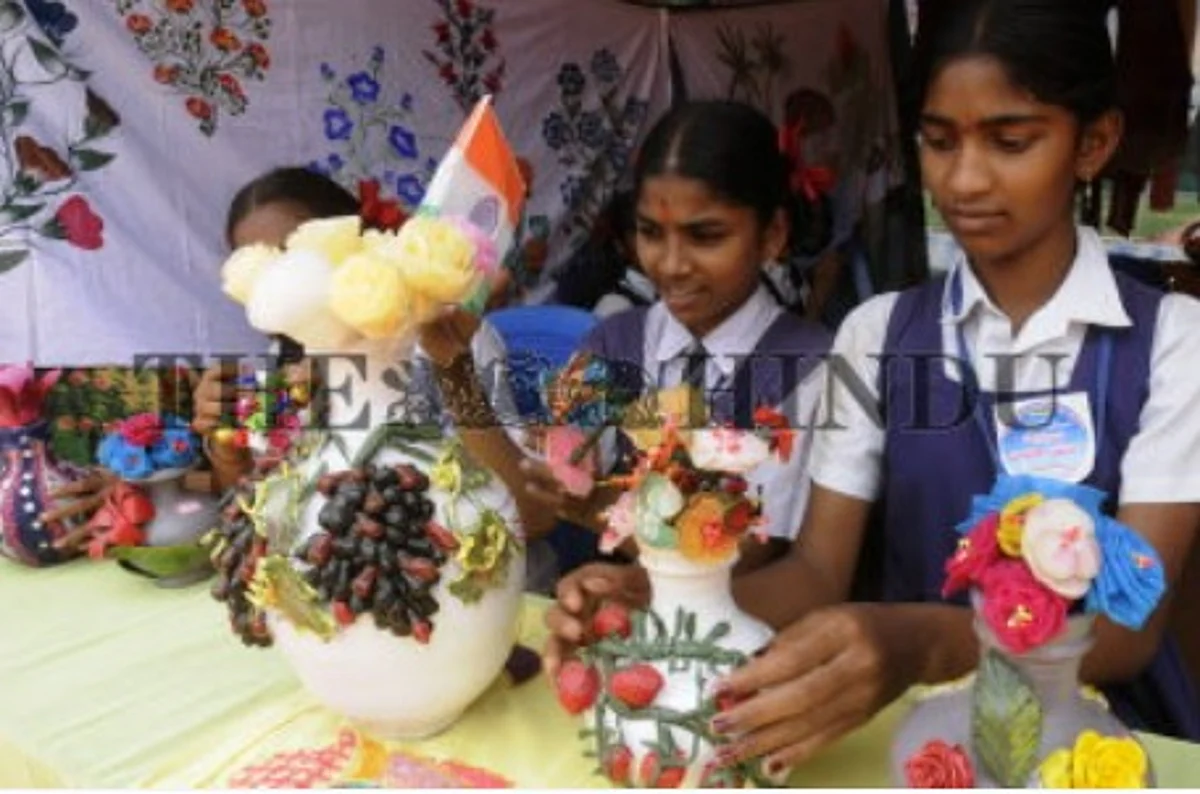1 முதல் 5- வகுப்பு மாணவர்களுக்கு சனிக்கிழமை விடுமுறை?