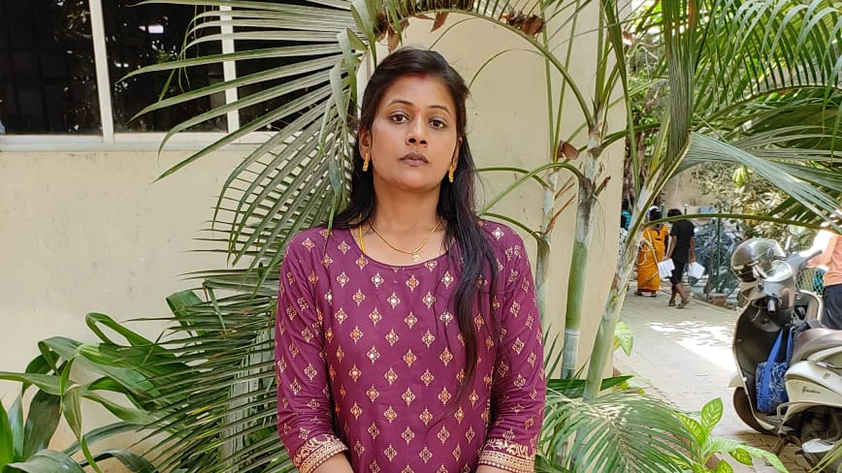 `அப்பா இறந்துவிட்டார்; ரூ.1.73 கோடி தர மறுக்கிறார்'- நடிகர் விமலுக்கு எதிராக பெண் கண்ணீர் புகார்
