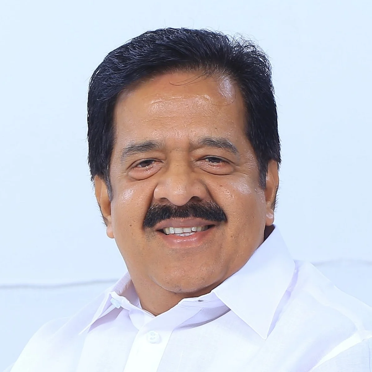 `இலங்கையின் நிலை கேரளத்திற்கும் வரும்'- எச்சரிக்கும் ரமேஷ் சென்னிதலா