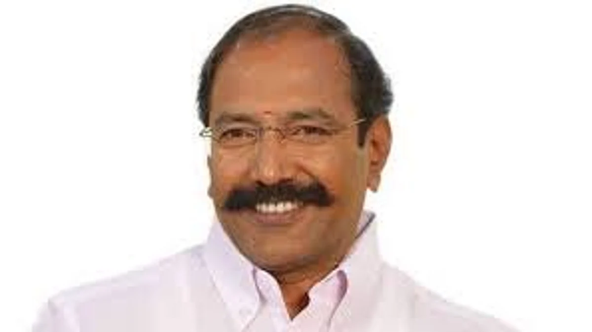 தனியாளாய் உட்கார்ந்திருக்கும் தங்கமணி!