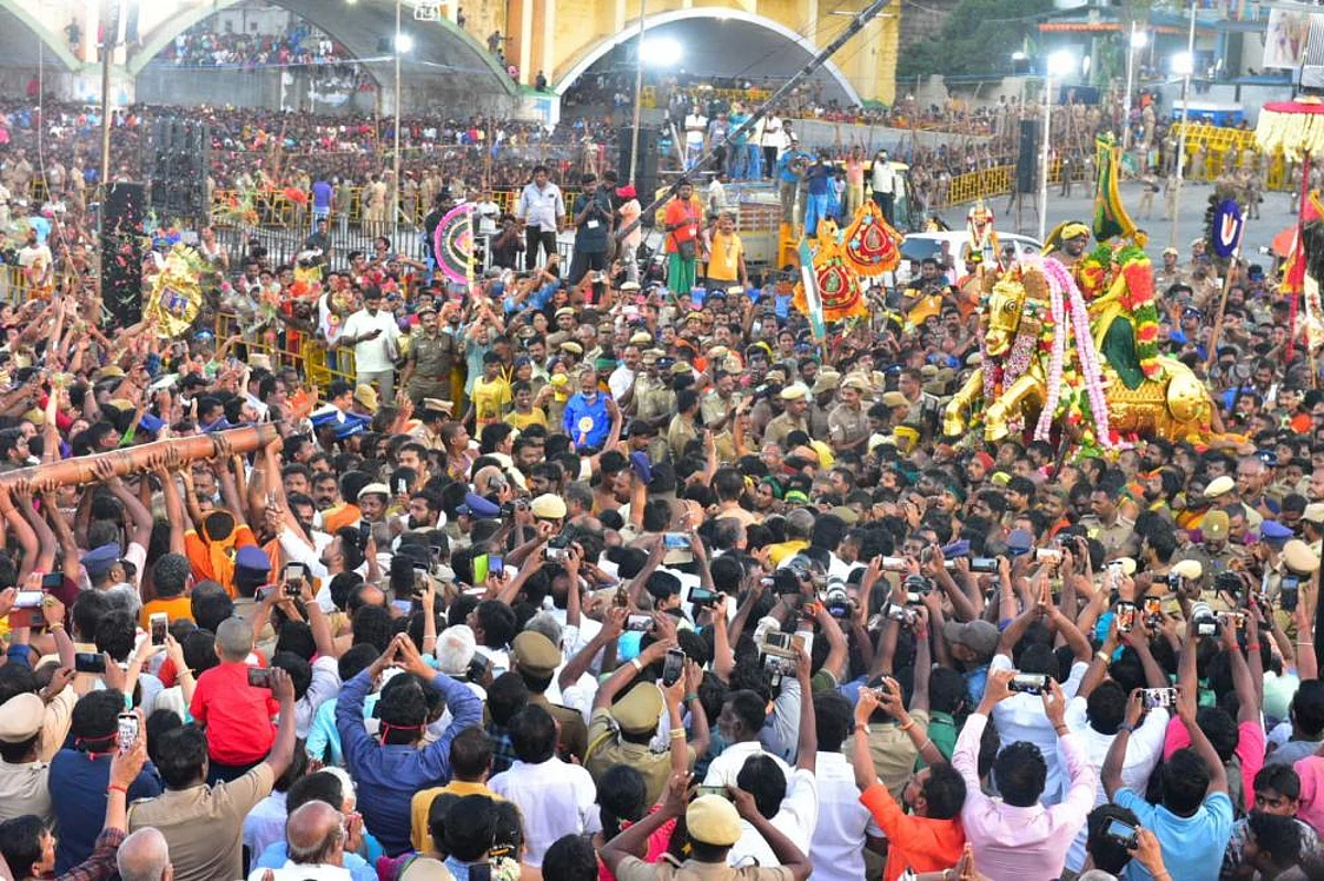 மகாமகம் துவங்கி வைகை வரை தொடரும் சோகம்!