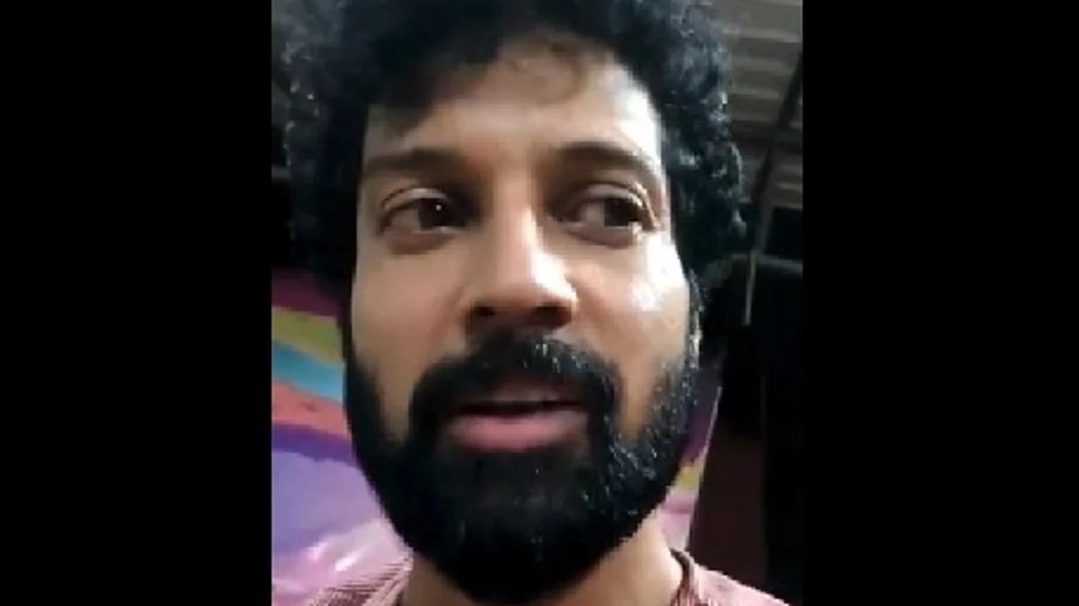 `ஷரத் என்னை மன்னித்து விடு'- `குக் வித் கோமாளி'யிலிருந்து வெளியேறிய சந்தோஷ் நெகிழ்ச்சி