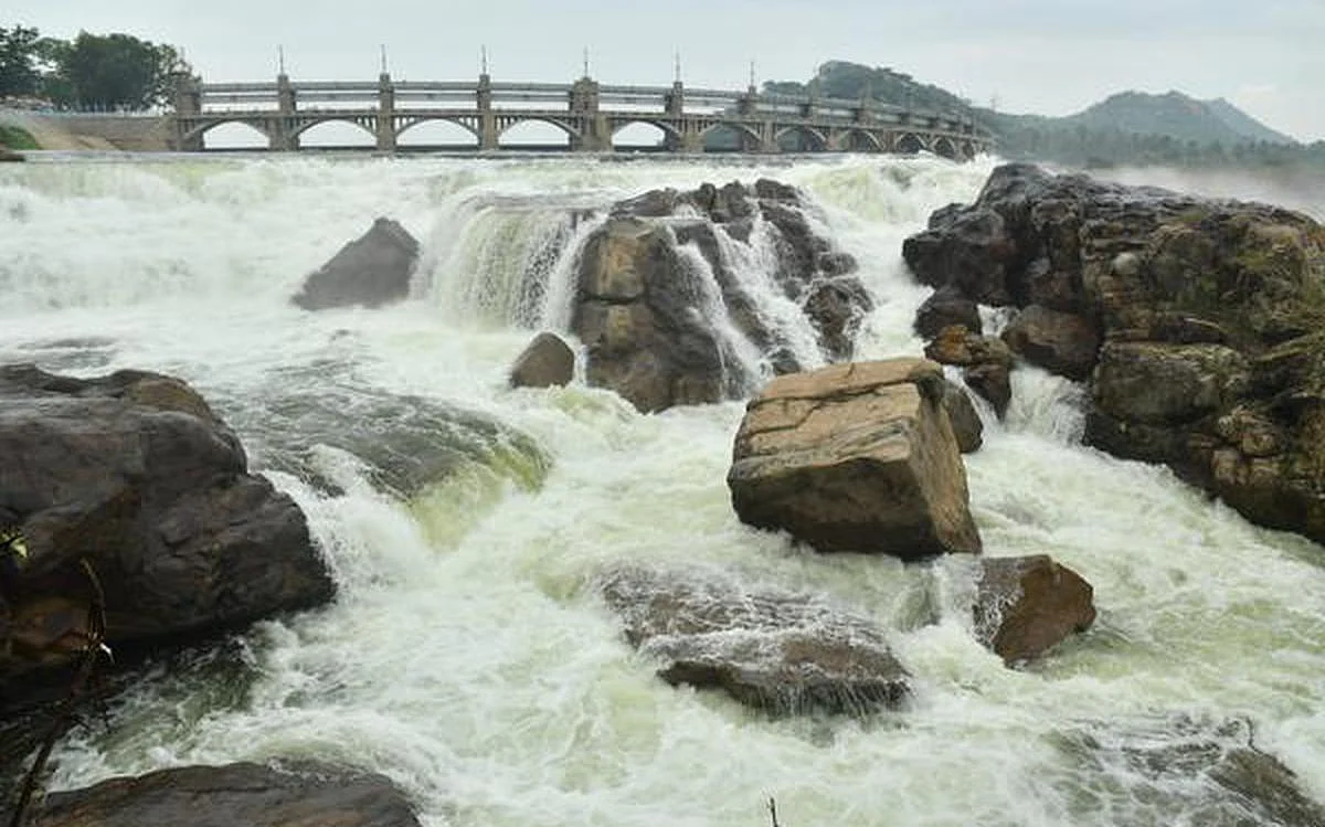 மேட்டூர் அணை மே 24-ல் திறப்பு: குறுவை சாகுபடிக்கு தயாராகிறார்கள் விவசாயிகள்