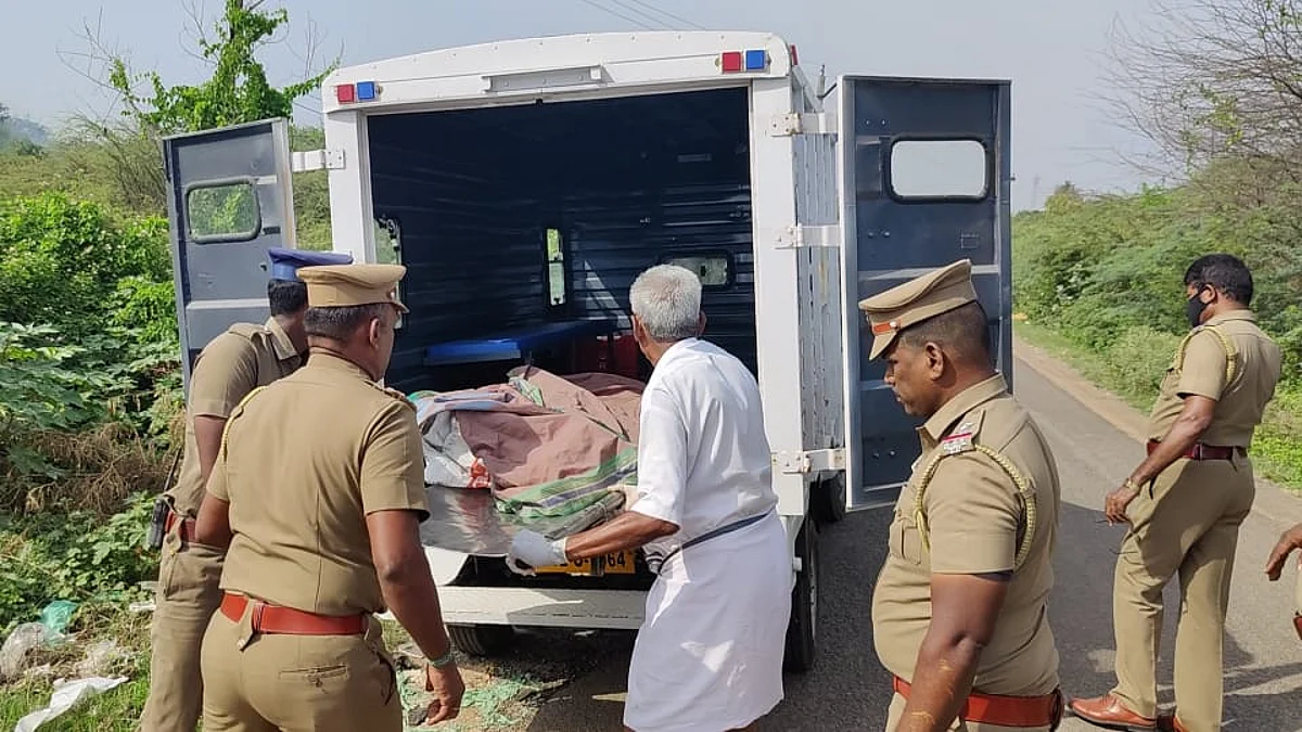 குப்பையோடு எரிக்கப்பட்ட உடல்... தலை, கைகளை தேடும் போலீஸ்: பூந்தமல்லியில் பயங்கரம்