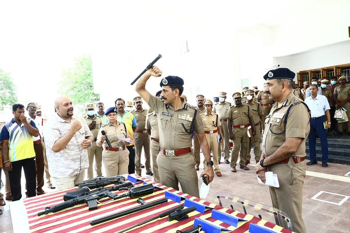 `இதை செய்யாதீர்கள்; லாக்கப் மரணம் ஏற்படாது'- காவலர்களுக்கு டிஜிபி அறிவுரை