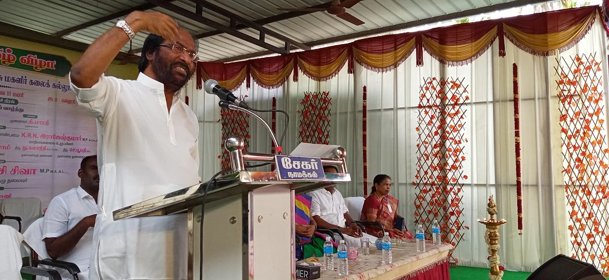 பாஜகவில் மகன் ஐக்கியம்: திருச்சி சிவா பதில் கூற மறுப்பு