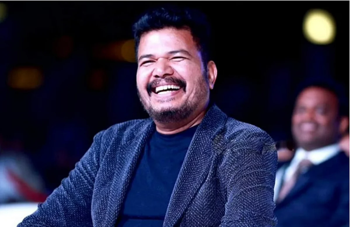 ஷங்கர் இயக்கும் படத்தில் ஹீரோவுக்கு 3 வேடம்?