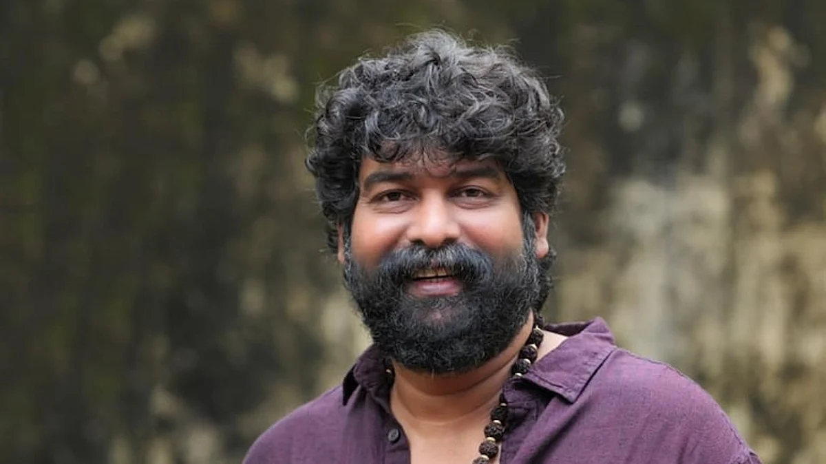 கார் ரேஸ் விவகாரம்: தனுஷ் பட நடிகருக்கு அபராதம்