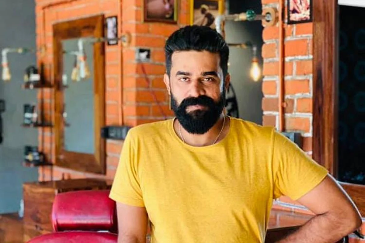 பாலியல் வழக்கில் துபாயில் இருந்து ஜார்ஜியா தப்பிய நடிகர்: போலீஸார் அதிர்ச்சி