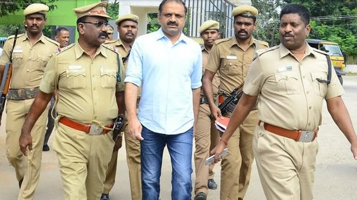 பேரறிவாளன் விவகாரத்தில் உச்ச நீதிமன்ற நீதிபதிகள் சரமாரி கேள்வி: திணறிய மத்திய அரசு