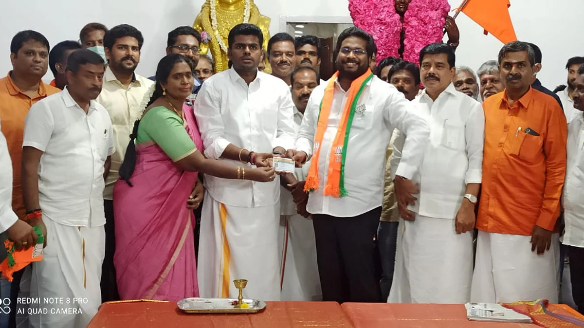 மகனின் செயலால் நொந்துபோன திருச்சி சிவா: திமுக தலைமை என்ன நினைக்கிறது?