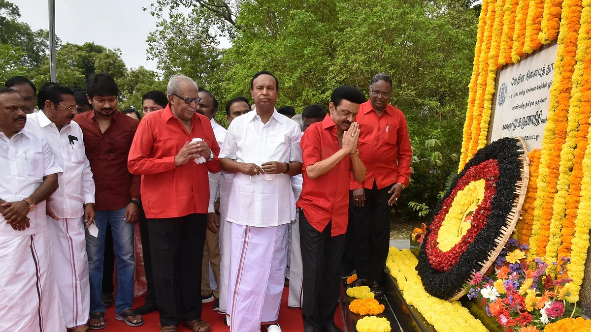 இது தோழர்களின் அரசாகத்தான் இருக்கும்: - மே தின விழாவில் முழங்கிய முதல்வர்!
