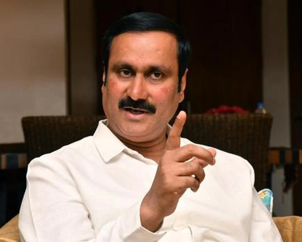 அண்ணா பல்கலைக்கழகம் சான்றிதழ் கட்டணத்தை 1000% உயர்த்துவதா?- அன்புமணி ஆதங்கம்