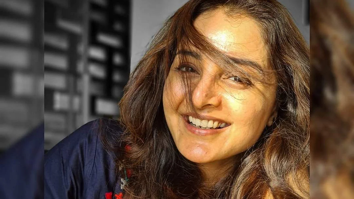 `அந்த மர்ம நபர் நானா?'- பதிவு போட்ட இயக்குநரை சிக்க வைத்த மஞ்சுவாரியர்