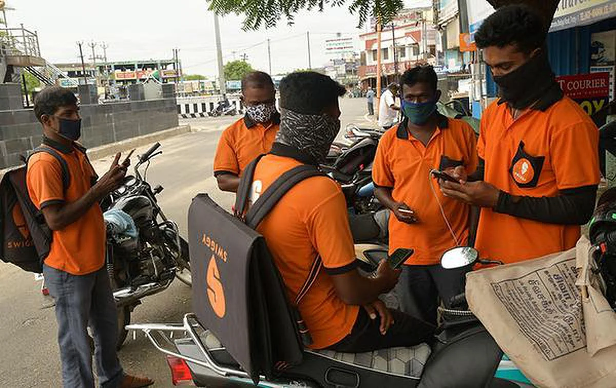 வீட்டுக்கே வரும் சேவைகள்: புதிய பாணி வேலைகளுக்கும் ஒழுங்கு விதிகள் அவசியம்