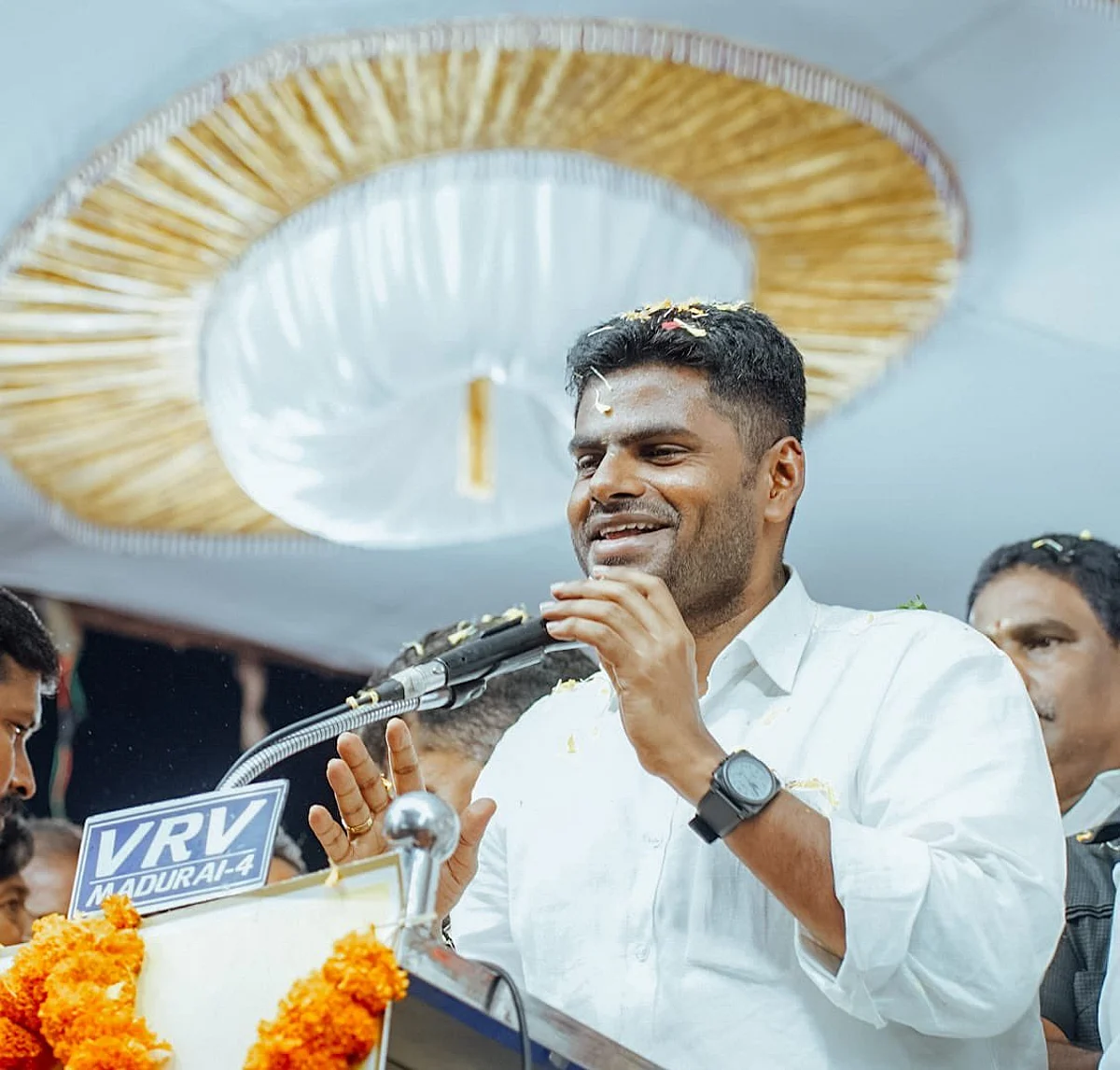 `ஆதீனத்தை தொட்டுப்பாருங்கள், மோடி என்ன செய்வார் என காண்பிப்போம்'- அமைச்சர் சேகர்பாபுவை மிரட்டும் அண்ணாமலை