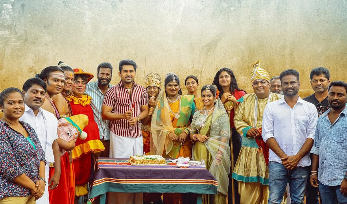 விஜய் ஆண்டனியின் `வள்ளி மயில்’ படத்துக்காக ஒரு கோடியில் பிரம்மாண்ட செட்!