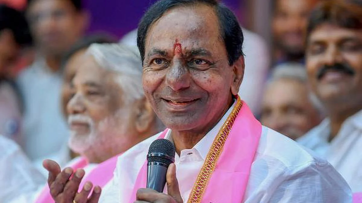 சந்திரசேகர் ராவின் பொதுக்கூட்டம்: அர்விந்த் கேஜ்ரிவால், அகிலேஷ் யாதவ், இடதுசாரி தலைவர்கள் பங்கேற்கிறார்கள்!