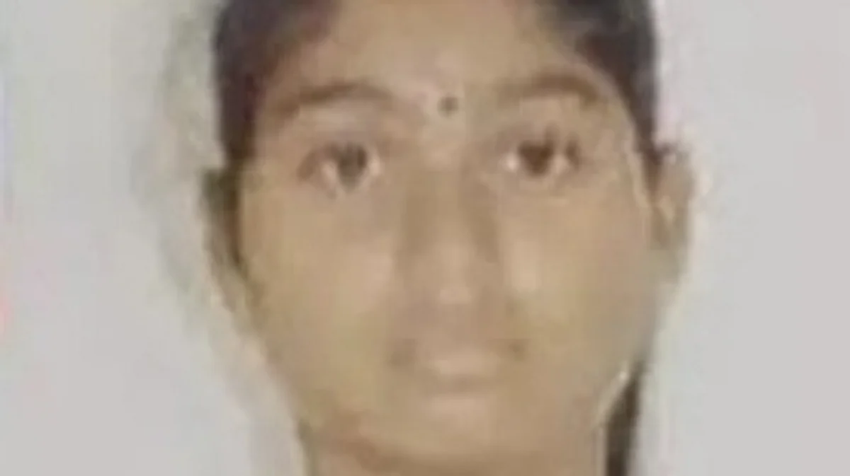 கல்லூரி மாணவி தலையில் கல்லைப் போட்டுக் கொலை: ஒரு தலைக்காதலால் வாலிபர் வெறிச்செயல்