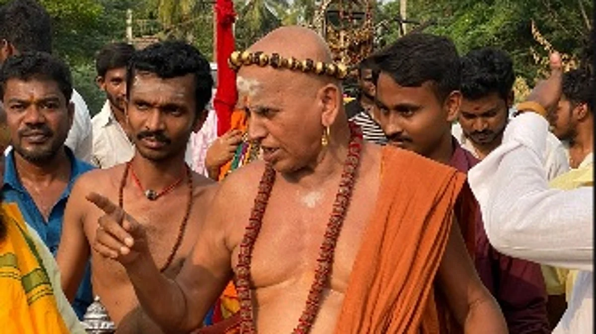 எம்.பி ஆகிறாரா மதுரை ஆதீனம்?- பாஜக போடும் புது திட்டம்