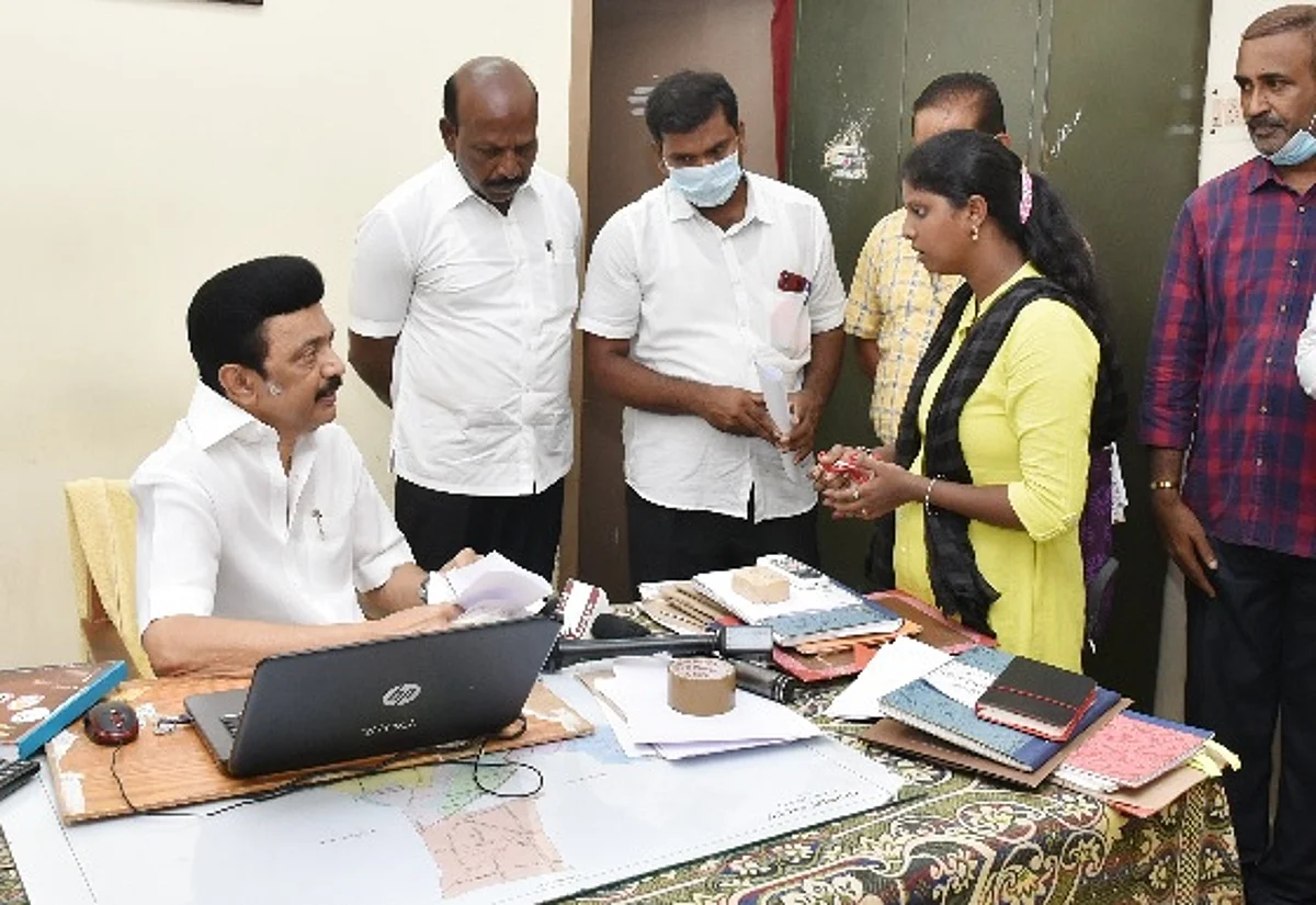 `மனுதாரர்களிடம் நேரிடையாகவே பேச வேண்டும்; குழு ஆய்வு செய்யும்'- அதிகாரிகளுக்கு தமிழக அரசு அதிரடி `செக்'