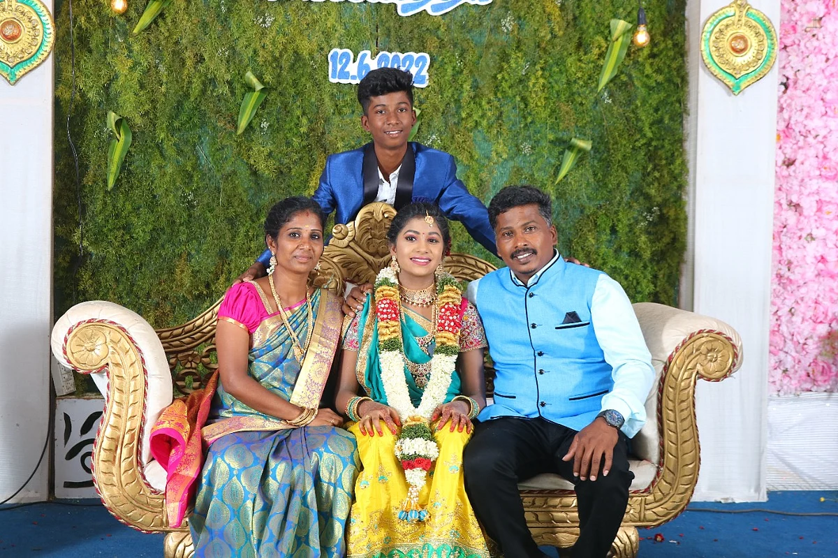 திருமணத்தை விமானத்துல நடத்துறதா பிளான்!
