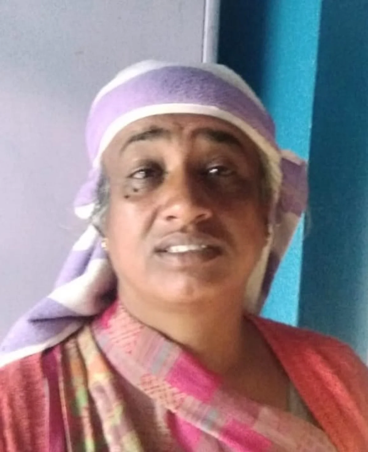 கனமழையால் திடீர் காட்டாற்று வெள்ளம்: ஓடையை கடக்கும்போது பெண்ணுக்கு நடந்த சோகம்