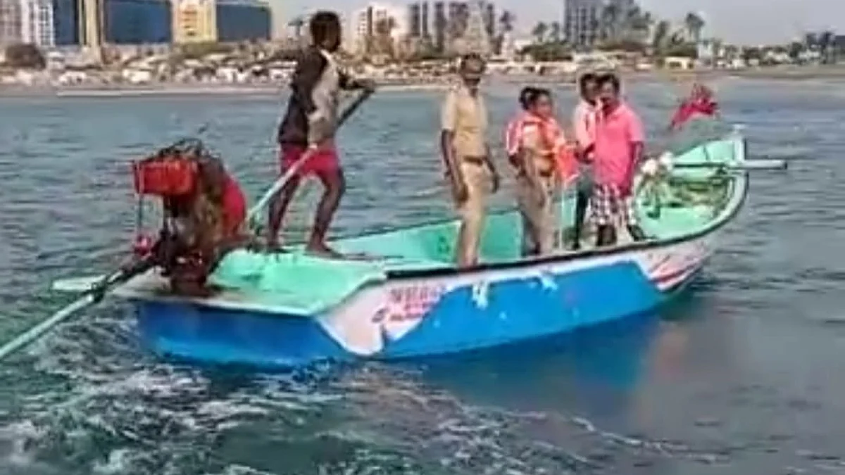 தீவிரவாதிகளின் ஊடுருவலை தடுப்பது எப்படி?- கடலில் நடந்த `சாகர் கவச்' ஆப்ரேஷன்