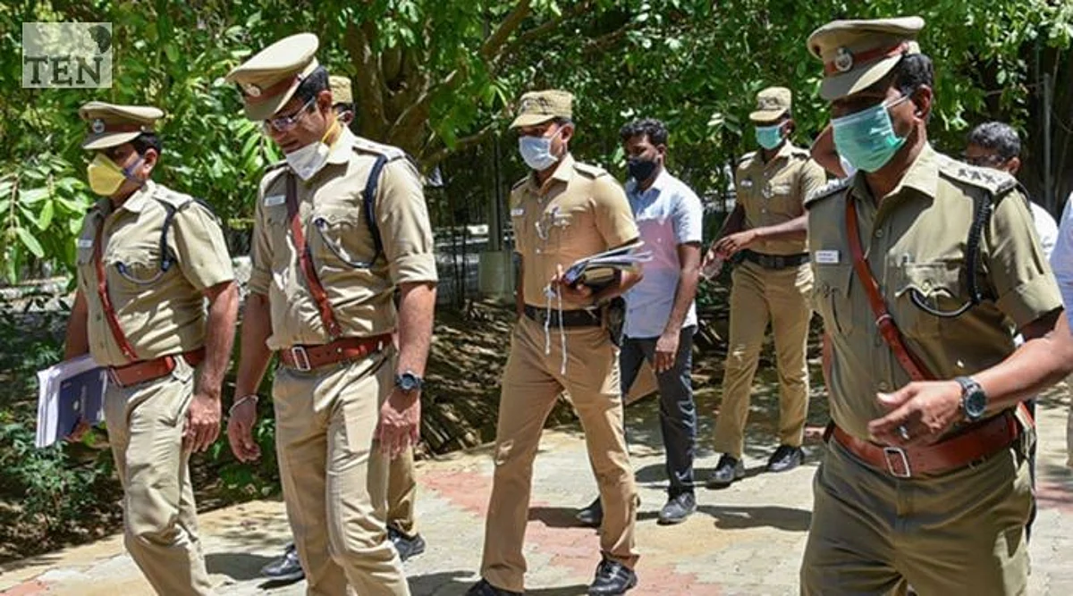 காவல் துறை உயரதிகாரிகள் 44 பேர் பணி மாற்றம்!