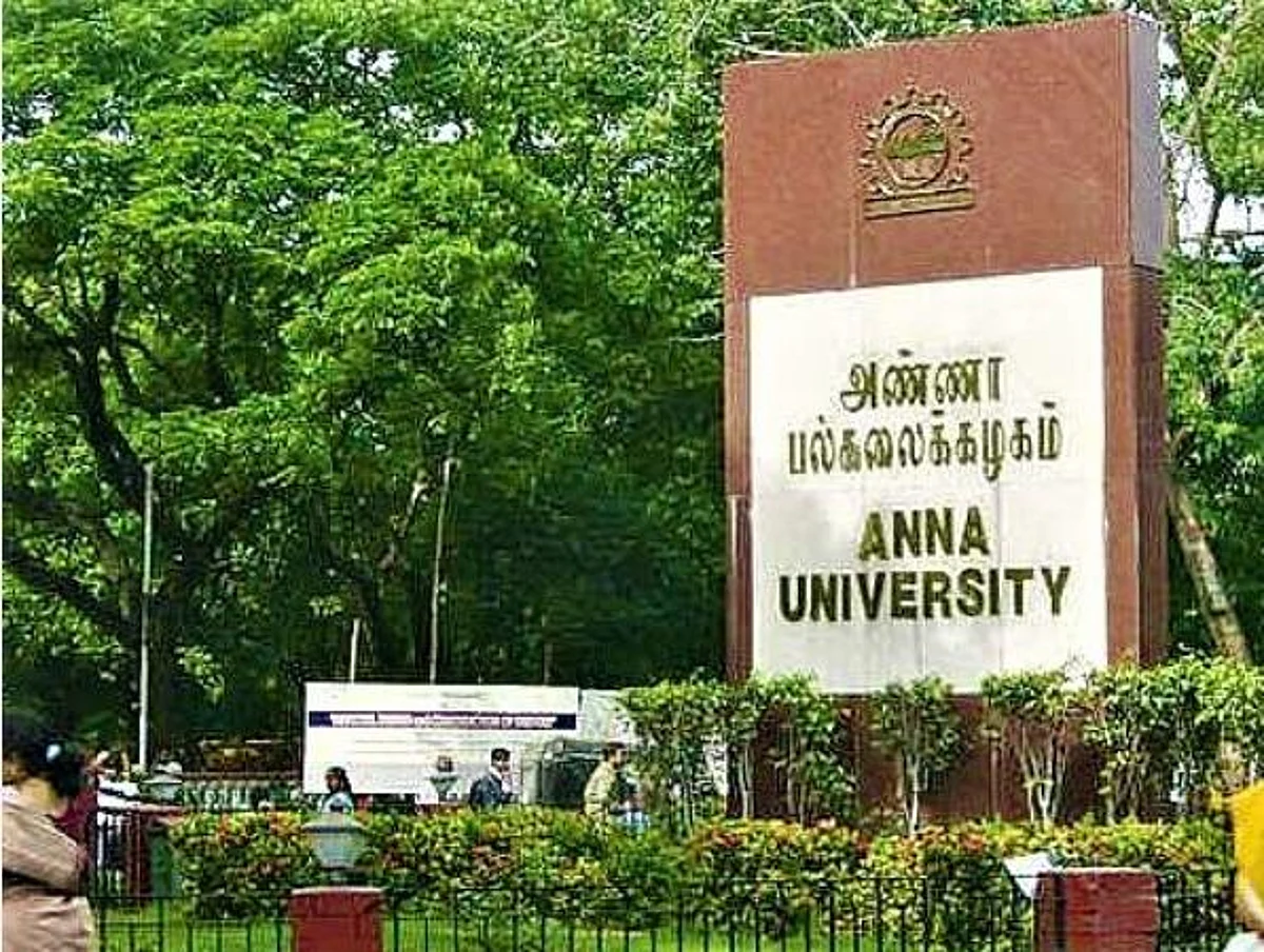தகுதியான பேராசிரியர்கள், கட்டமைப்பு வசதிகள் இல்லாத 225 பொறியியல் கல்லூரிகளுக்கு நோட்டீஸ்: அண்ணா பல்கலைக்கழகம் அதிரடி